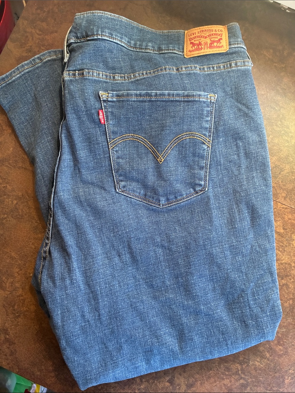 Woman's size 24W S Levi straight jeans